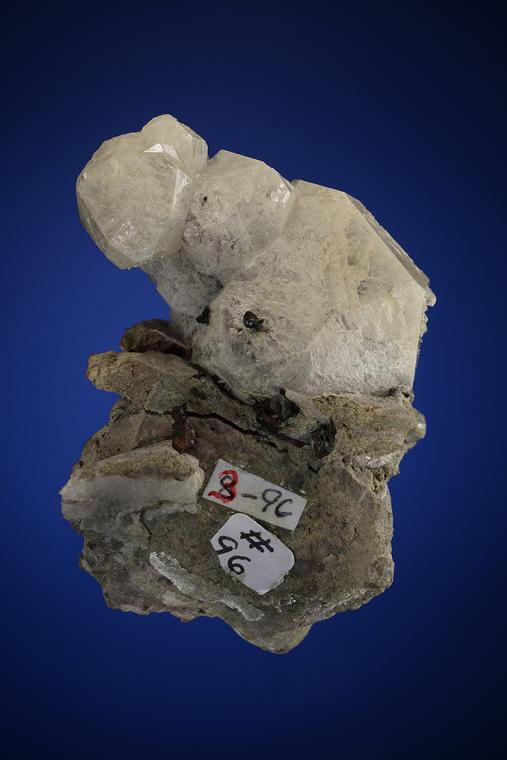 ANALCIME with COPPER and FLUORAPOPHYLLITE